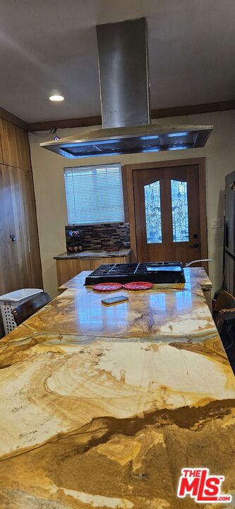 432 W 49th Street, Los Angeles CA: https://media.crmls.org/mediaz/53e0c00c-82d8-40c5-806f-1449ecddbcae.jpg