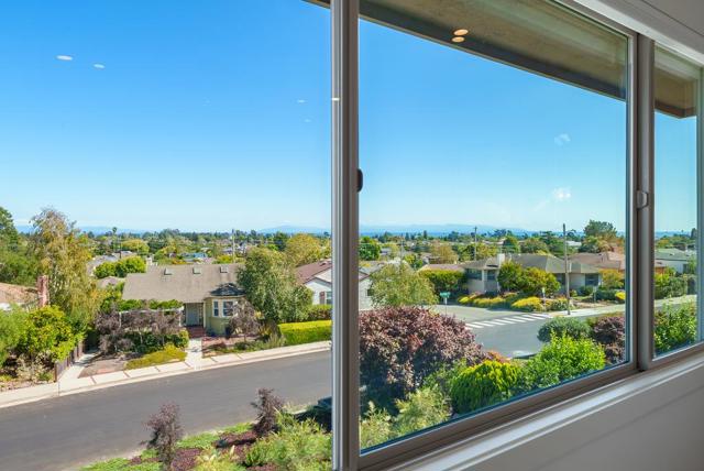 1310 Escalona Drive, Santa Cruz CA: https://media.crmls.org/mediaz/53e15509-c542-4964-967e-ca88fcacda51.jpg