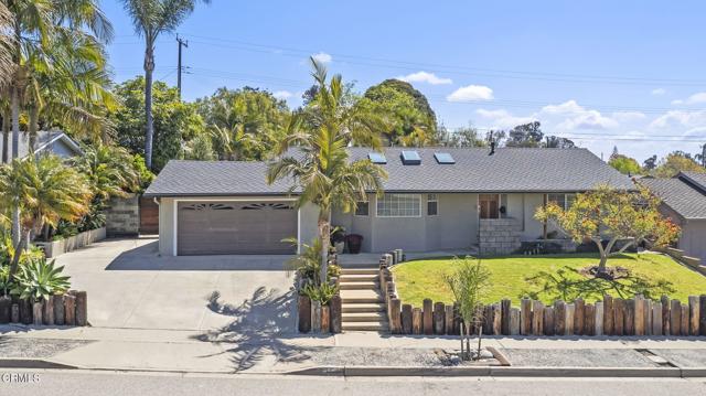 354 Arnett Avenue, Ventura CA: https://media.crmls.org/mediaz/53e4313c-d5cc-4de3-96b7-0cce4c9f2f2d.jpg