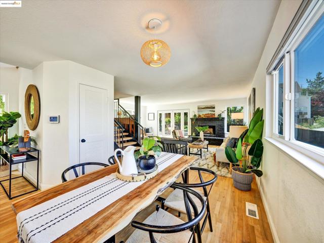 336 Washington Ave, Richmond CA: https://media.crmls.org/mediaz/53e70b7b-47a6-4f48-af60-a1685b52bb04.jpg