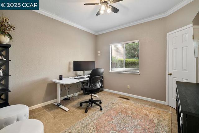 3051 Tahoe Pl, San Ramon CA: https://media.crmls.org/mediaz/53e89d51-5cd5-4f6b-ac0b-092f881a3141.jpg