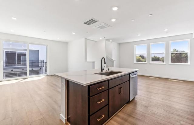 818 Redberry Way, San Jose CA: https://media.crmls.org/mediaz/53e901d6-bce8-4a79-9ab7-1a1b7789e5cb.jpg