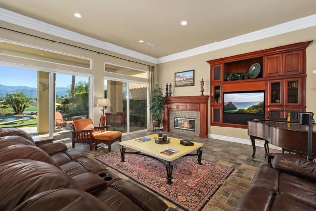 81655 Brown Deer, La Quinta CA: https://media.crmls.org/mediaz/53eb4f7d-36d1-4247-82ab-0263d8441f80.jpg