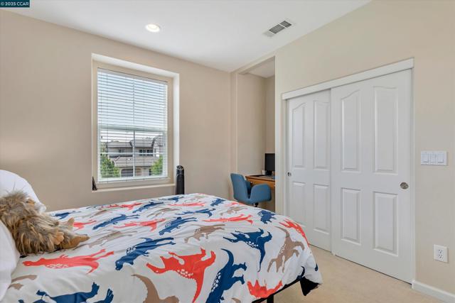 1489 Menton St, Danville CA: https://media.crmls.org/mediaz/53ebacac-195b-4619-badd-c7559ebee50c.jpg