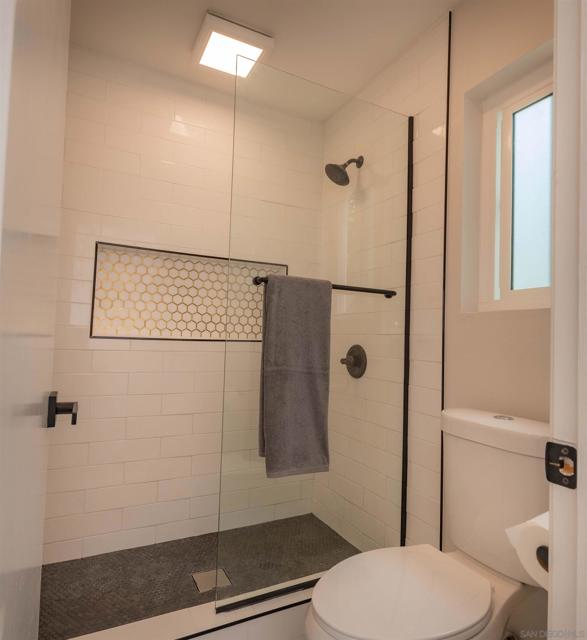 1426 Westwood Pl., Oceanside CA: https://media.crmls.org/mediaz/53ec0115-039d-4df6-b2b0-863602244f0c.jpg