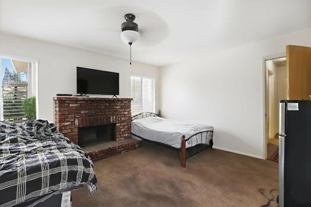 411 Dunster Drive, Campbell CA: https://media.crmls.org/mediaz/53ec0955-79af-435d-b49e-2f38d153c1c6.jpg