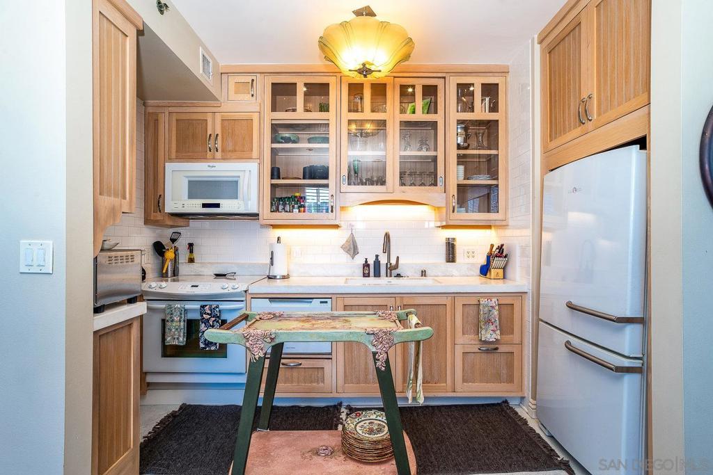 702 Ash Street - photo 14