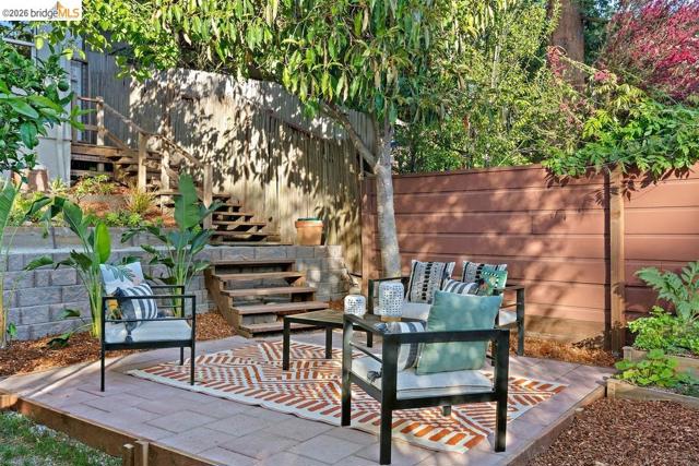 Image 46 of 54 For 450 Vermont Ave