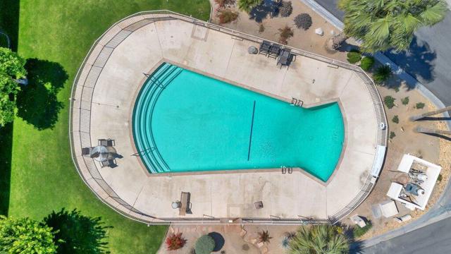 Image 41 of 46 For 80076 Palm Cir Drive