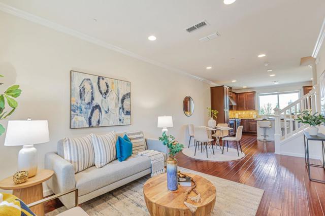 6215 White Moonstone Court, San Jose CA: https://media.crmls.org/mediaz/53f1c9e3-8009-4b09-8767-4645a0024b2f.jpg
