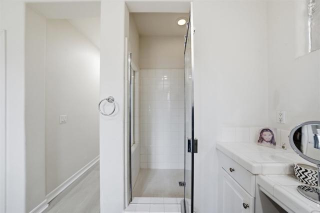 Detail Gallery Image 17 of 48 For 332 Monument Pkwy, Perris,  CA 92570 - 5 Beds | 5 Baths