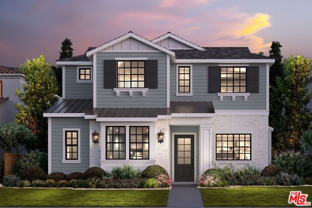 443 Euclid Street, Santa Monica CA: https://media.crmls.org/mediaz/53f2675c-2c6c-4687-89ee-fded1c12dc96.jpg