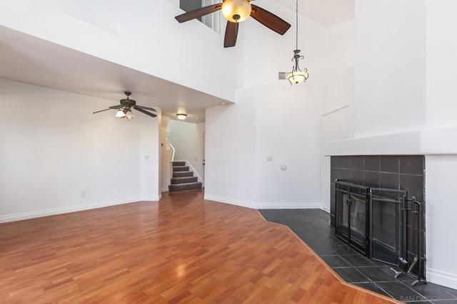 12039 Calle De Leon Drive, El Cajon CA: https://media.crmls.org/mediaz/53f37776-21c7-4ac3-a667-301e33459d5e.jpg