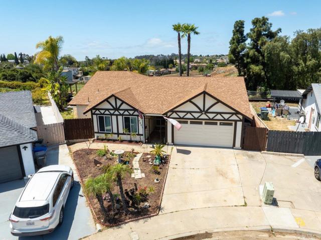 7001 Lemonwood Ln, Lemon Grove CA: https://media.crmls.org/mediaz/53f3c447-7806-4e52-a452-a992faa07b02.jpg