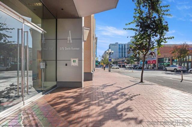 575 6th Avenue, San Diego CA: https://media.crmls.org/mediaz/53f4e46f-4061-4a77-bbb6-d342b89d0ad9.jpg