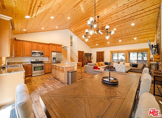 919 Mcalister Road, Big Bear City CA: https://media.crmls.org/mediaz/53f606af-69c8-4092-acb7-b3ea4fc61e55.jpg
