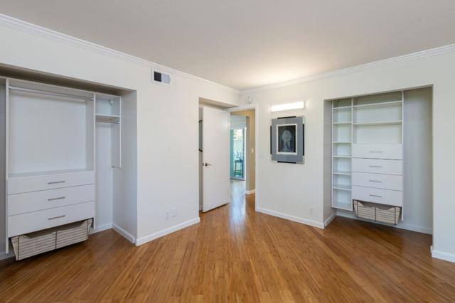 19113 Vineyard Lane, Saratoga CA: https://media.crmls.org/mediaz/53f6fcb2-64ec-48e4-91cf-6fa8756033dd.jpg