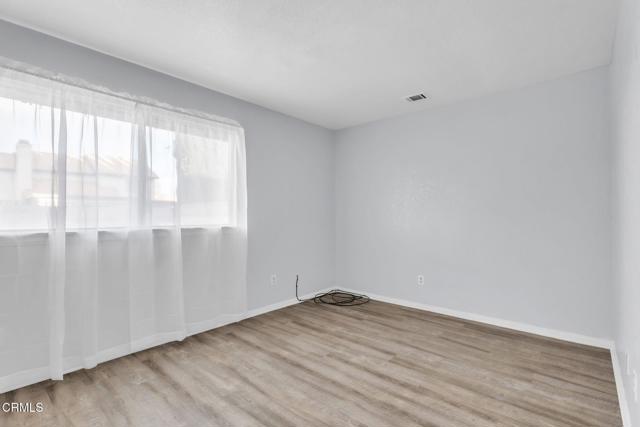 Detail Gallery Image 27 of 35 For 42950 Burlwood Dr, Lancaster,  CA 93536 - 4 Beds | 2/1 Baths