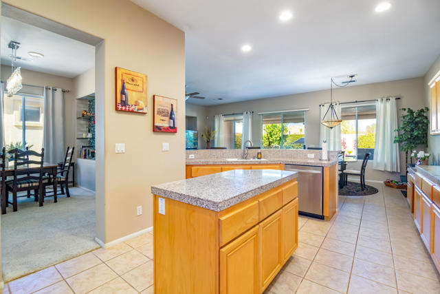 Image 43 of 64 For 75760 Heritage