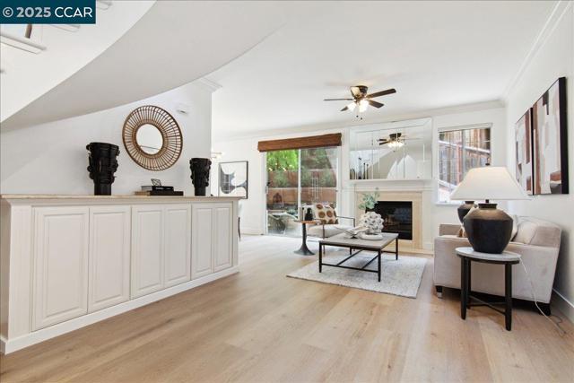 1666 Brush Creek Pl, Danville CA: https://media.crmls.org/mediaz/53f9df45-139f-492f-b0a5-f9c8a84e4948.jpg
