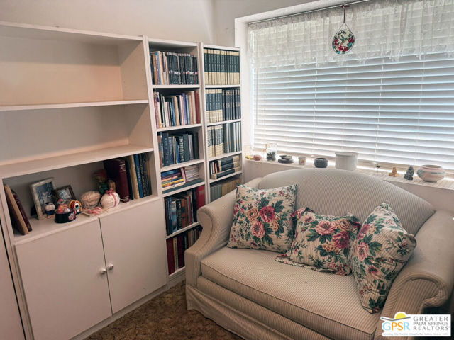 4669 California Avenue, Norco CA: https://media.crmls.org/mediaz/53fac2b5-52bf-4a03-9007-e2adb0c5c589.jpg