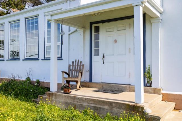 37305 Highway 1, Carmel CA: https://media.crmls.org/mediaz/53fadf8d-bb11-46f6-9079-9f79e34381c7.jpg