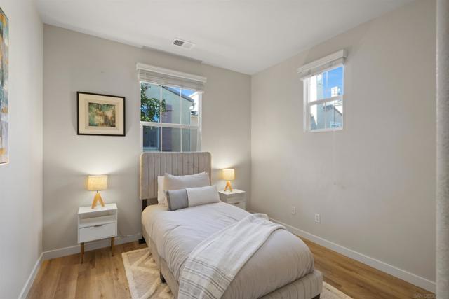 1445 Caminito Sicilia, Chula Vista CA: https://media.crmls.org/mediaz/53fae3dc-2a66-48a1-8826-da7084d22054.jpg