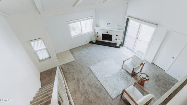 1020 Dunes Street, Oxnard CA: https://media.crmls.org/mediaz/53fb8432-4e50-4769-a289-87f2ac464b19.jpg