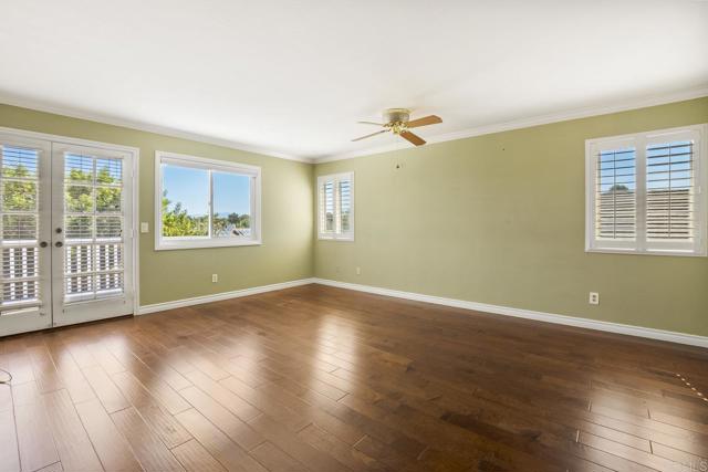 2524 Seattle Drive, El Cajon CA: https://media.crmls.org/mediaz/53fc77f9-e368-4368-84ba-c297a380069c.jpg