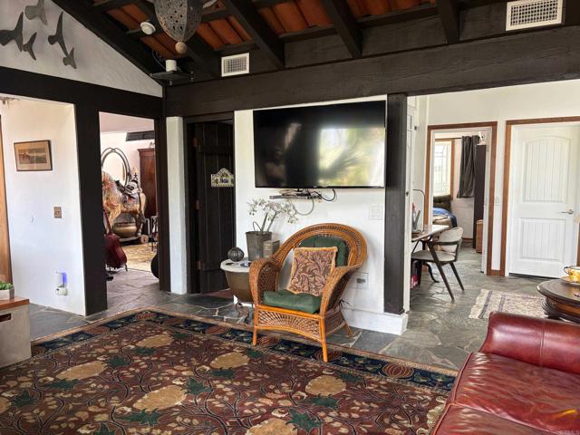 Detail Gallery Image 5 of 24 For 122 S Rios #5,  Solana Beach,  CA 92075 - 3 Beds | 2 Baths