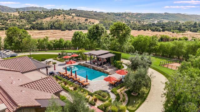 Detail Gallery Image 1 of 26 For 30823 Hilltop View Ct, Valley Center,  CA 92082 - 3 Beds | 3 Baths