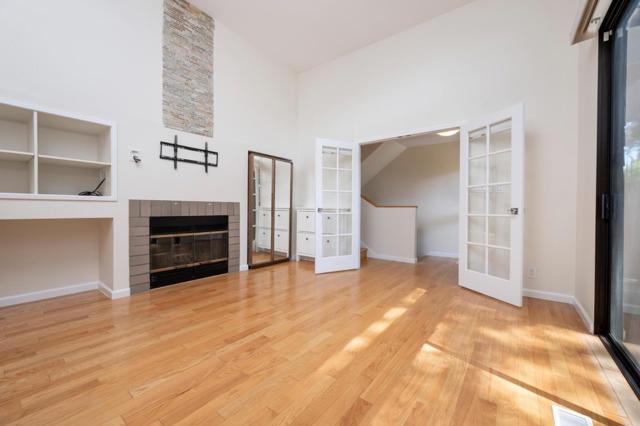 740 El Camino Real, Burlingame CA: https://media.crmls.org/mediaz/53fe10f4-11bc-48ed-9ce8-1444b86227ff.jpg