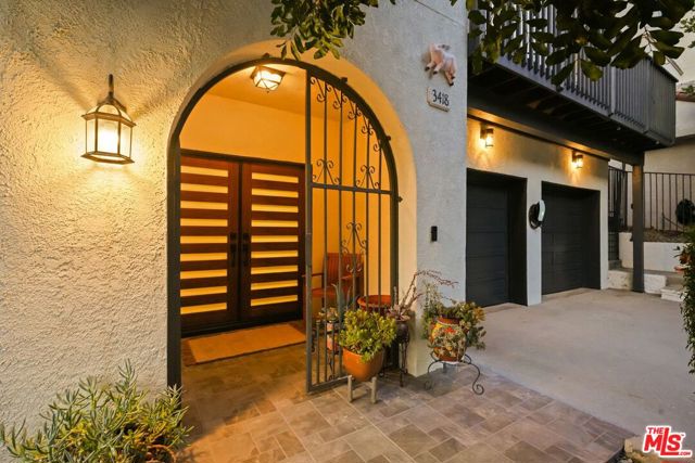 3418 Dorothy Road, Topanga CA: https://media.crmls.org/mediaz/53fe89ca-6b1e-4fcc-b97a-3cb4a3b00b1a.jpg