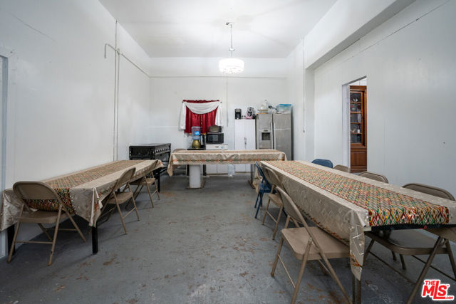 Image 12 of 22 For 1645 48th Street