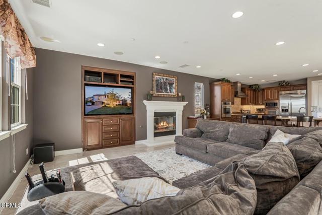 Detail Gallery Image 12 of 55 For 3447 Sentinel Ct, Simi Valley,  CA 93065 - 5 Beds | 4/1 Baths