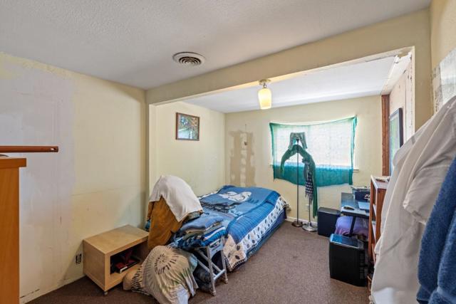 1325 Circle Avenue, Seaside CA: https://media.crmls.org/mediaz/5400a84f-b8d3-4358-a440-25fef94d3e8a.jpg