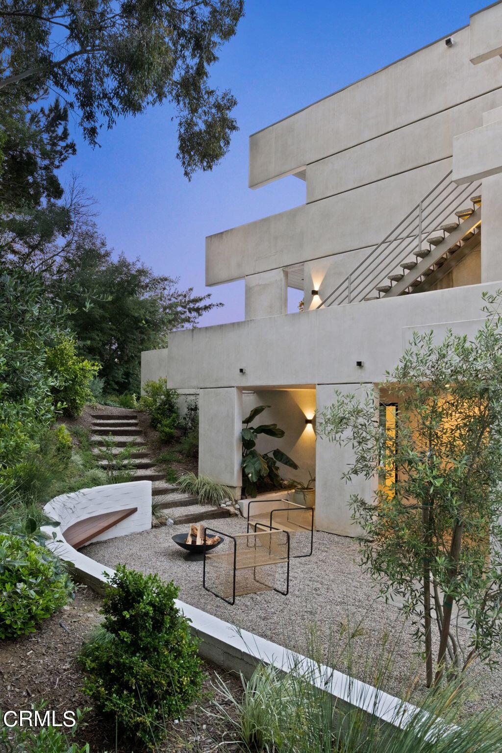 11210 Briarcliff LaneStudio City img 7