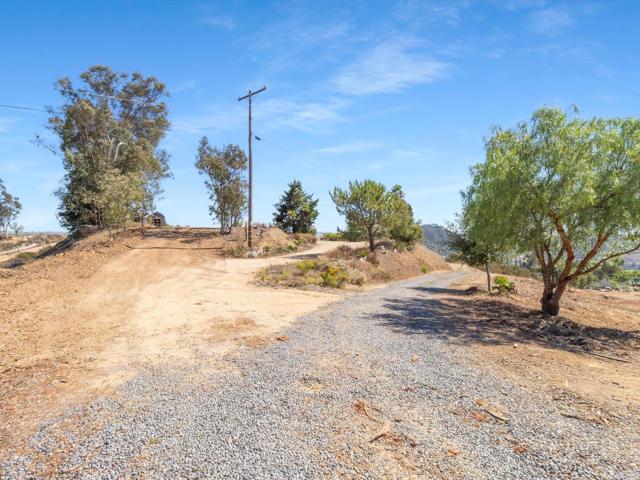 Detail Gallery Image 16 of 39 For 3020 Lynn Ln, San Marcos,  CA 92069 - – Beds | – Baths