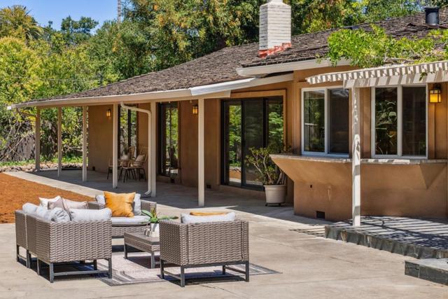 19521 Tweed Court, Saratoga CA: https://media.crmls.org/mediaz/5402d19a-884c-4ada-ab72-4a7d5601301c.jpg