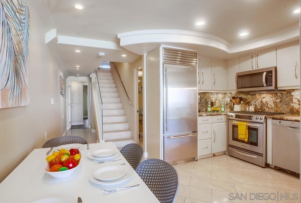 3607 Ocean Front Walk - photo 13