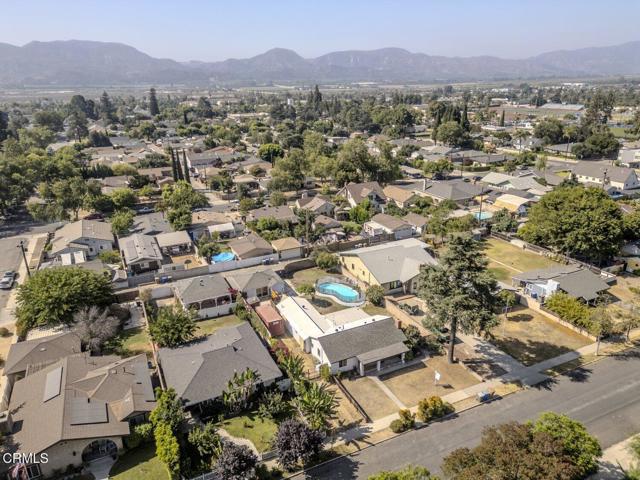 Detail Gallery Image 3 of 28 For 412 Blaine Ave, Fillmore,  CA 93015 - 2 Beds | 2 Baths