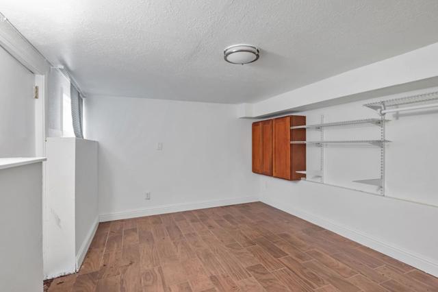 2328 Le Conte Avenue, Berkeley CA: https://media.crmls.org/mediaz/54064974-6a2d-4e26-8402-1be6b228990b.jpg