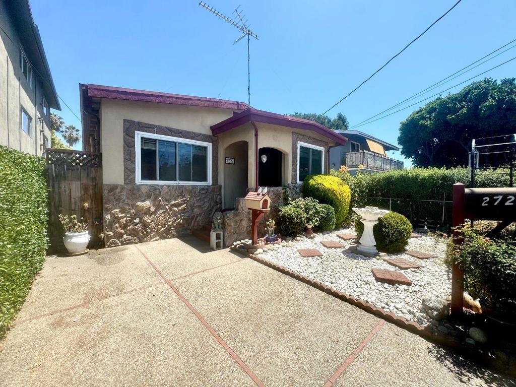 2727 Blenheim Avenue