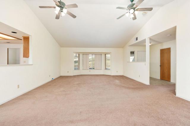 30159 Horseshoe Drive, Coarsegold CA: https://media.crmls.org/mediaz/5406d03a-876e-49d9-8cd1-09d8d7048f52.jpg