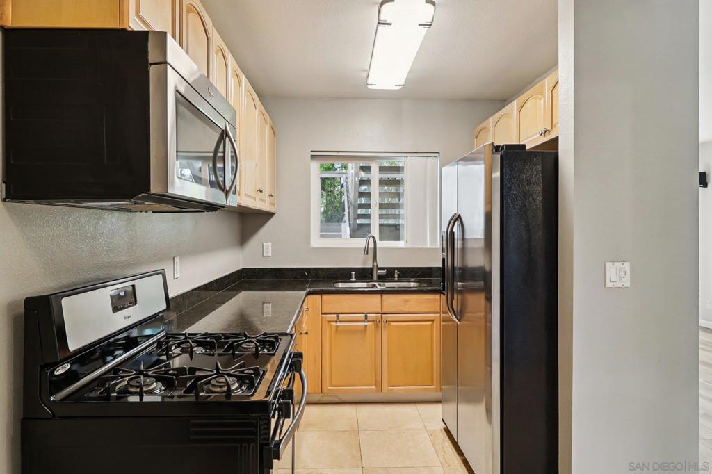 4615 Pico - photo 11