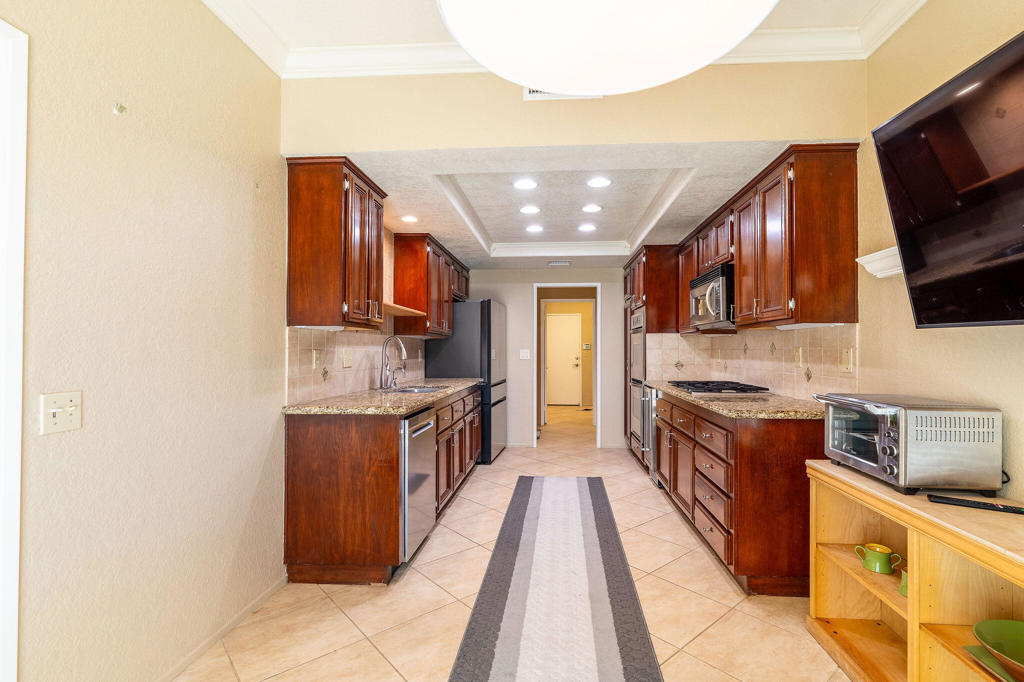 MLS #219138684DA image #17