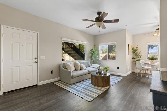 9728 Marilla Dr, Lakeside CA: https://media.crmls.org/mediaz/540796b2-57d3-47b9-8706-f2c8d010b5f6.jpg