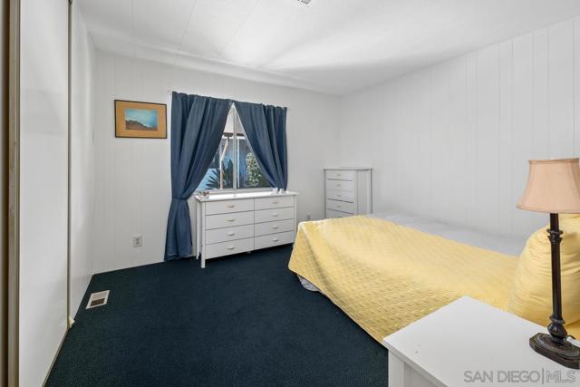 650 S Rancho Santa Fe Rd, San Marcos CA: https://media.crmls.org/mediaz/5407aa46-14c6-4cc4-864d-c3030c9b78b8.jpg