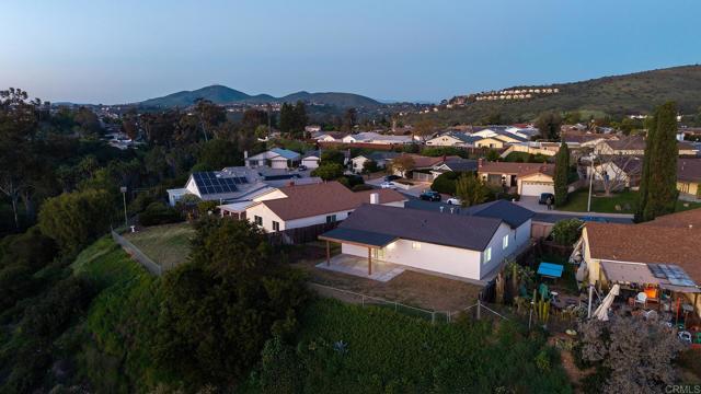 8973 CARLEY CIR, San Diego CA: https://media.crmls.org/mediaz/54092236-08f1-4c5a-9b1f-ab1e55afa26a.jpg