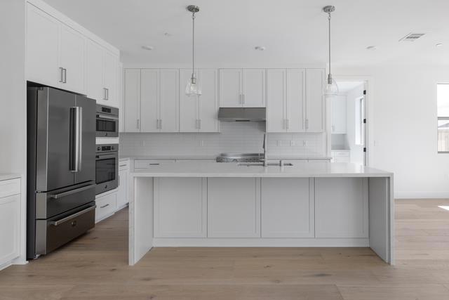 7391 Princevalle Street, Gilroy CA: https://media.crmls.org/mediaz/540a1205-c3b7-42ac-9ebf-7373eeadfc2b.jpg